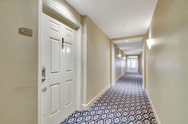 $5,000 | 802 West Windward Way, Unit 303, Lantana, FL 33462