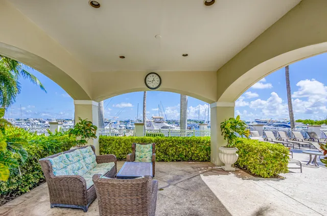 $5,000 | 802 West Windward Way, Unit 303, Lantana, FL 33462