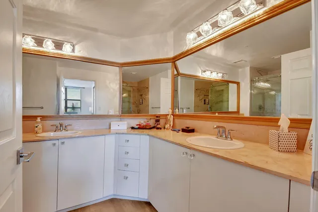 $5,000 | 802 West Windward Way, Unit 303, Lantana, FL 33462