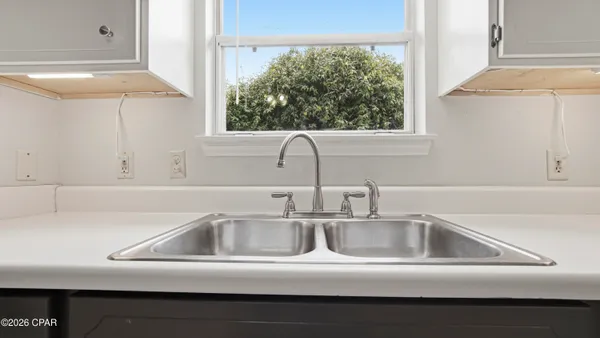 $2,300 | 7708 Shadow Bay Drive, Panama City, FL 32404