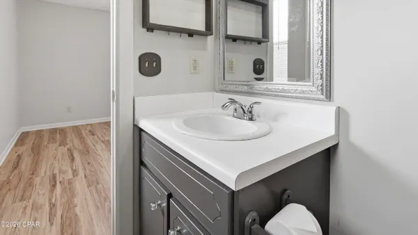 $2,300 | 7708 Shadow Bay Drive, Panama City, FL 32404