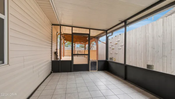 $2,300 | 7708 Shadow Bay Drive, Panama City, FL 32404