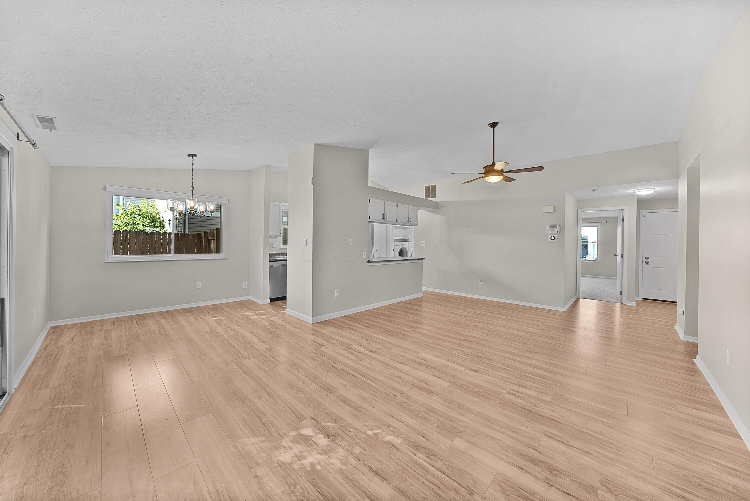 6354 Emberwood Road Dublin, OH 43017 - Photo 8 of 27 DSC08913