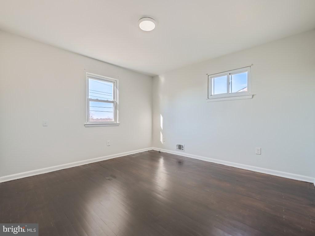 3314 Hillsmere Road Gwynn Oak, MD 21207 - Photo 19 of 29 Primary Bedroom
