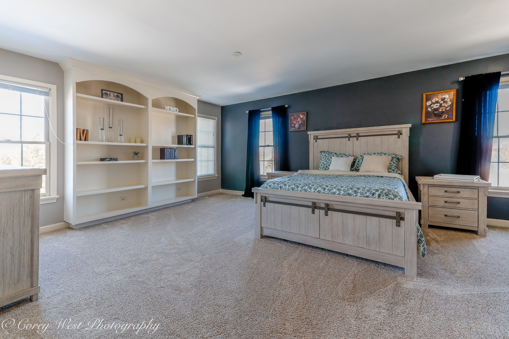 801 Citizen Avenue Elburn, IL 60119 - Photo 29 of 49 a bedroom with a bed and a cabinets