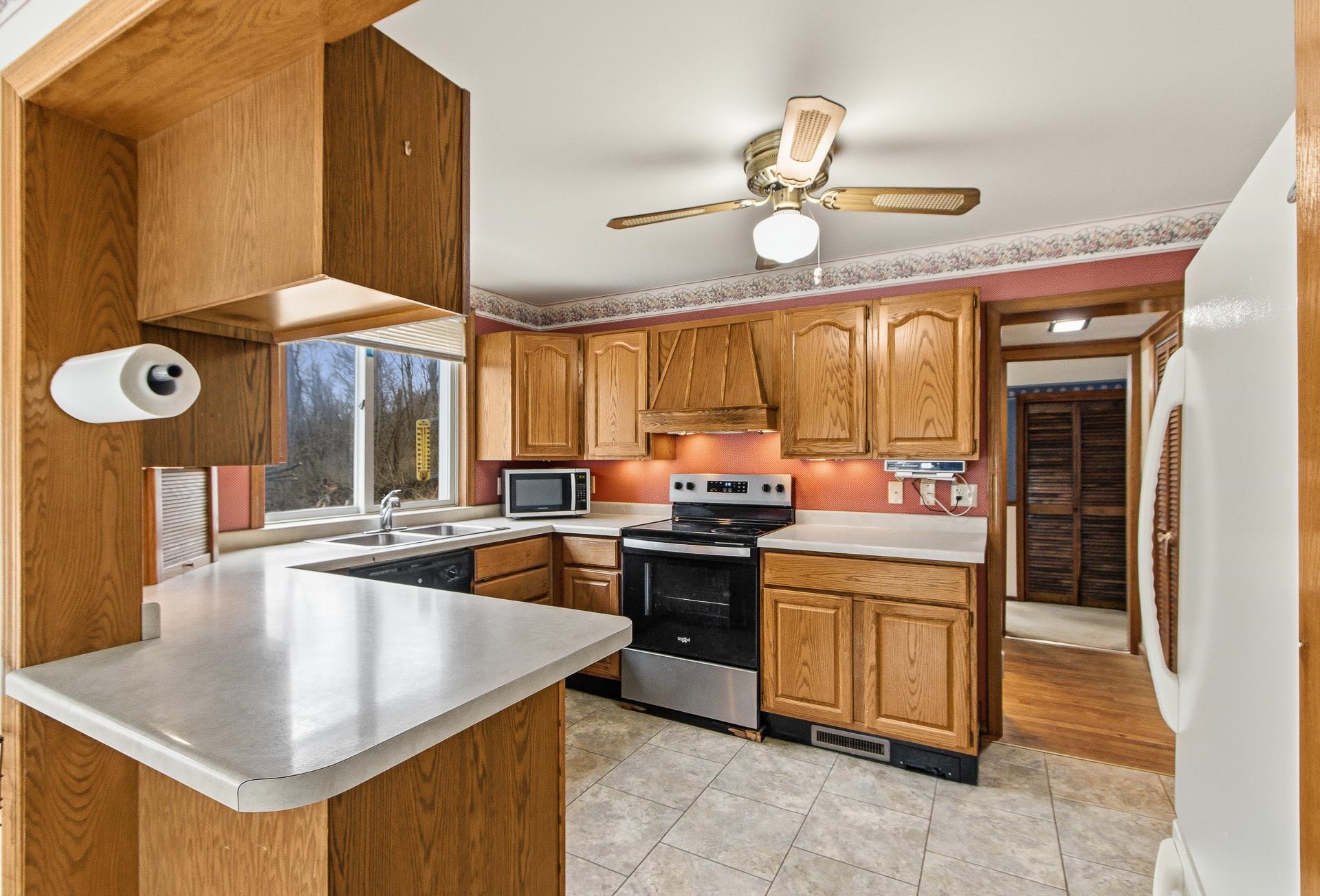 1135 County Rd K Wisconsin Dells, WI 53965 - Photo 32 of 81