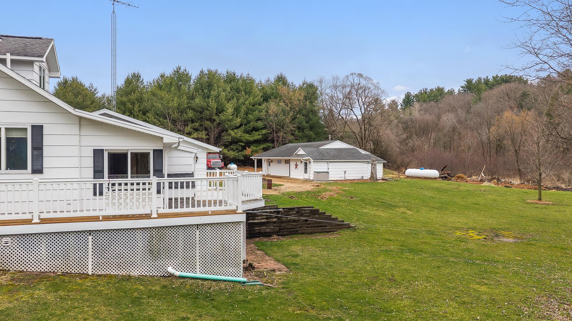 1135 County Rd K Wisconsin Dells, WI 53965 - Photo 52 of 81