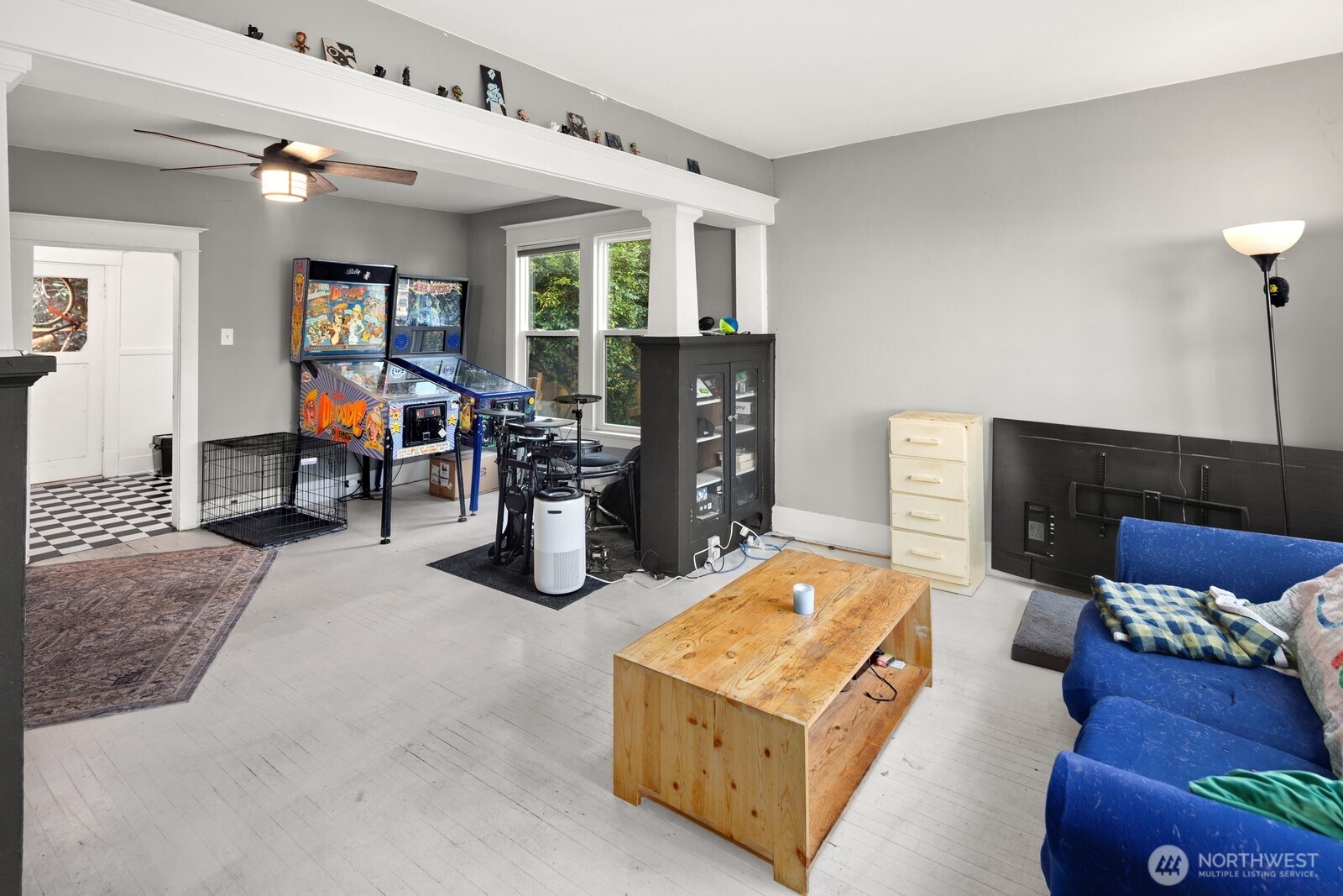 2011 East James Street Seattle, WA 98122 - Photo 23 of 40