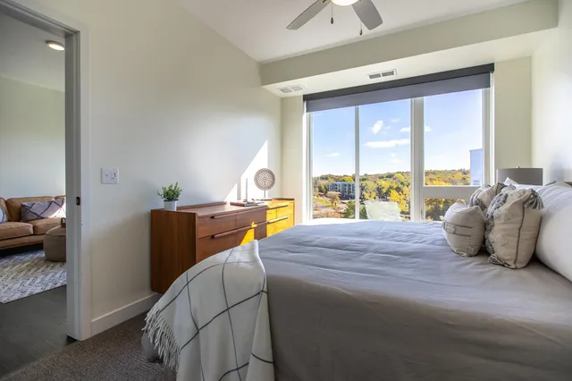 $3,730 | 12610 Ridgedale Drive, Unit 324, Minnetonka, MN 55305