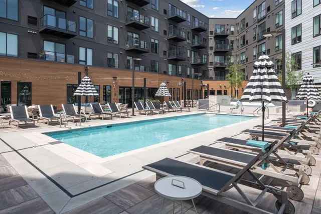 $3,730 | 12610 Ridgedale Drive, Unit 324, Minnetonka, MN 55305