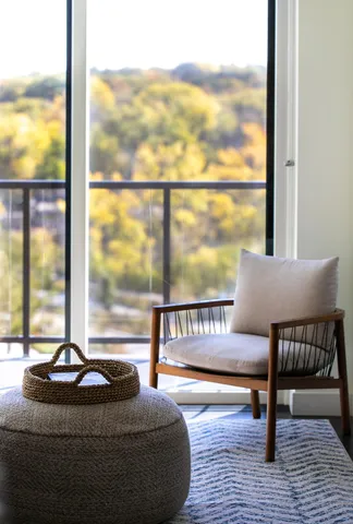 $3,730 | 12610 Ridgedale Drive, Unit 324, Minnetonka, MN 55305