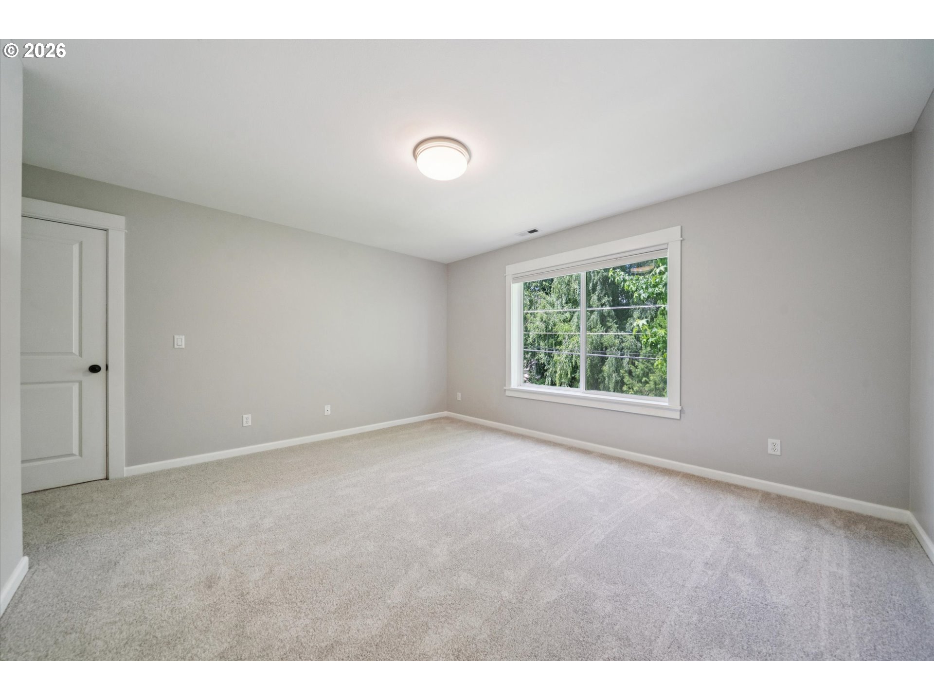 4434 Southwest Arnold Street Portland, OR 97219 - Photo 32 of 43 Gallery Image 32