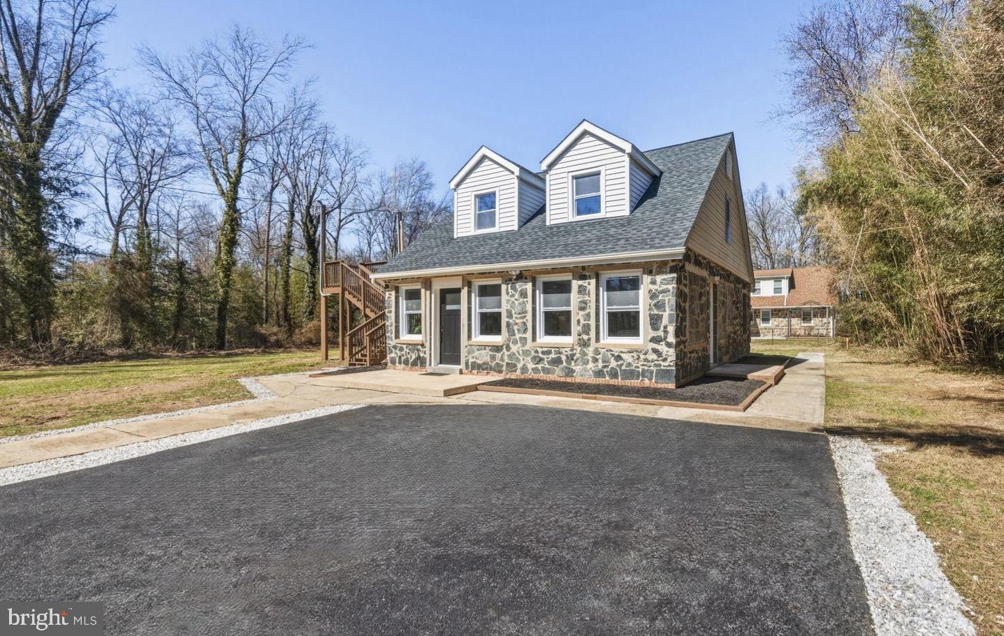 3236 George Street Baltimore, MD 21220 - Photo 2 of 32 Gallery Image 2
