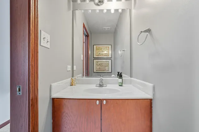 $319,999 | 9842 Kreitzburg Street, Dyer, IN 46311