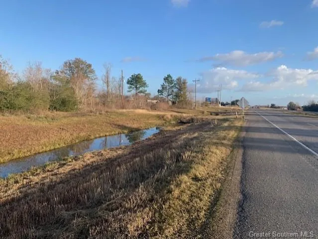 $299,000 | 15365 Highway 165, Iowa, LA 70647