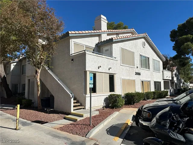 $1,500 | 3066 Tarpon, Unit 204, Las Vegas, NV 89120