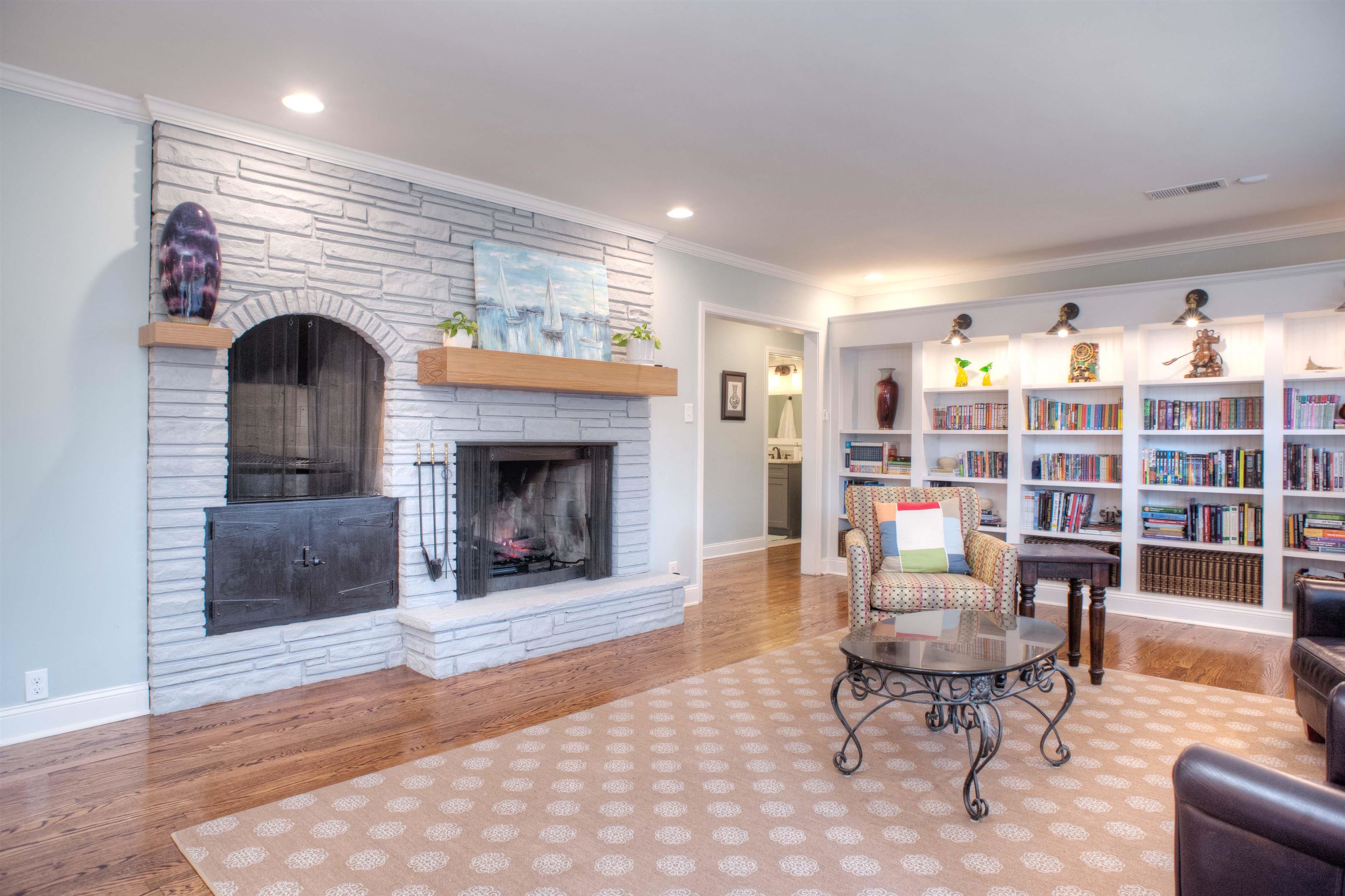 5115 Barry Road Memphis, TN 38117 - Photo 8 of 24 a living room with furniture and a fireplace