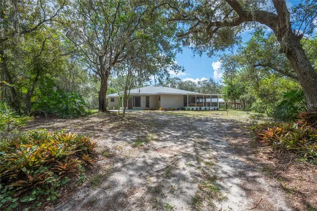 $439,950 | 900 Highway 630 East, Frostproof, FL 33843