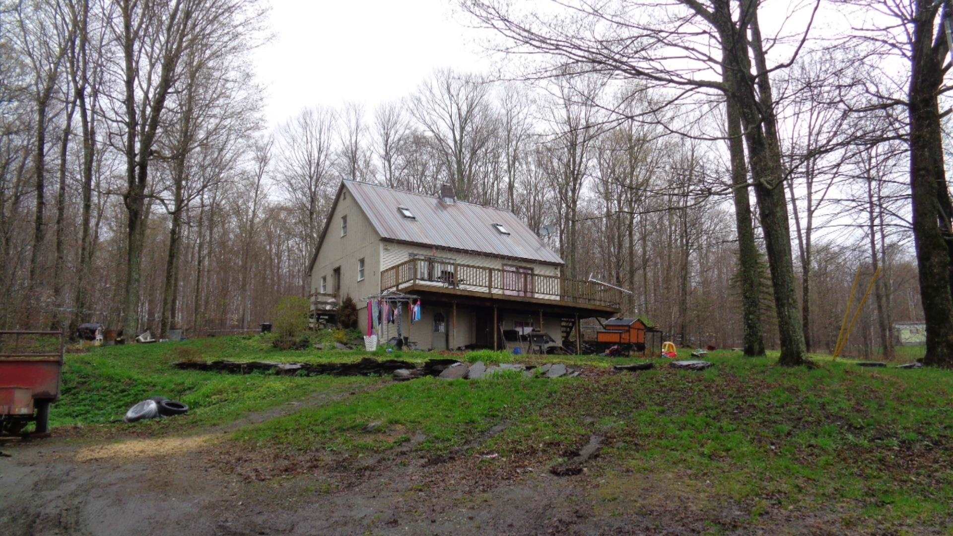 407-433 Lavender Road Brookfield, VT 05036 - Photo 1 of 4