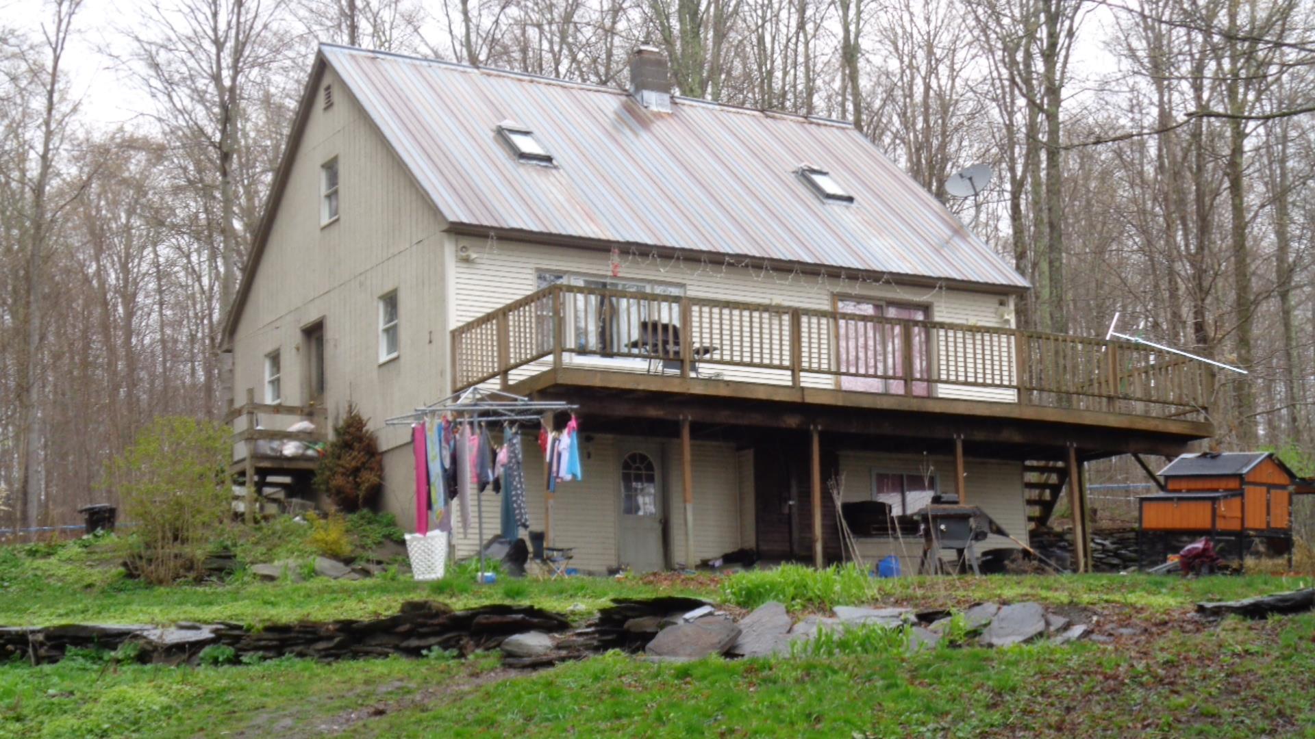 407-433 Lavender Road Brookfield, VT 05036 - Photo 2 of 4
