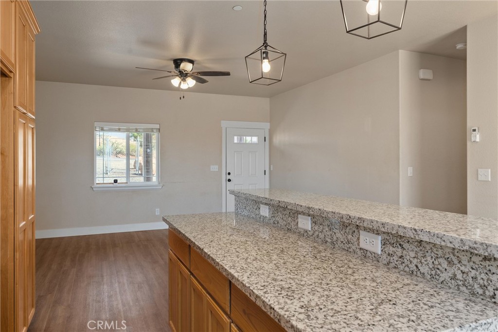 1398 Elliott Road Paradise, CA 95969 - Photo 6 of 34 Kitchen, Living room