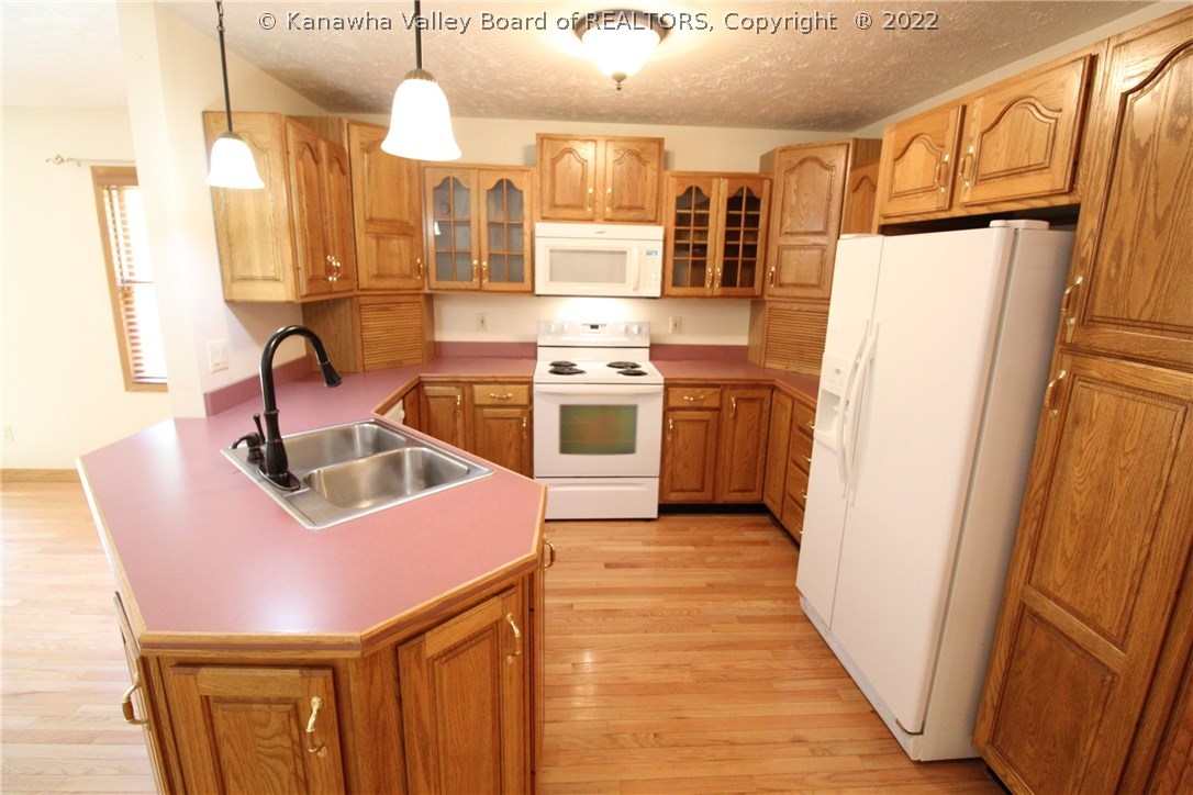 251 Rocky Step Road Hurricane, WV 25526 - Photo 7 of 26 Gallery Image 7