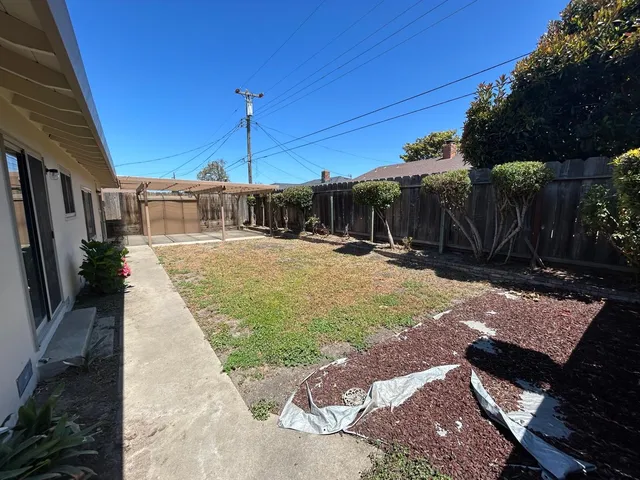 a view of a pathway of a building