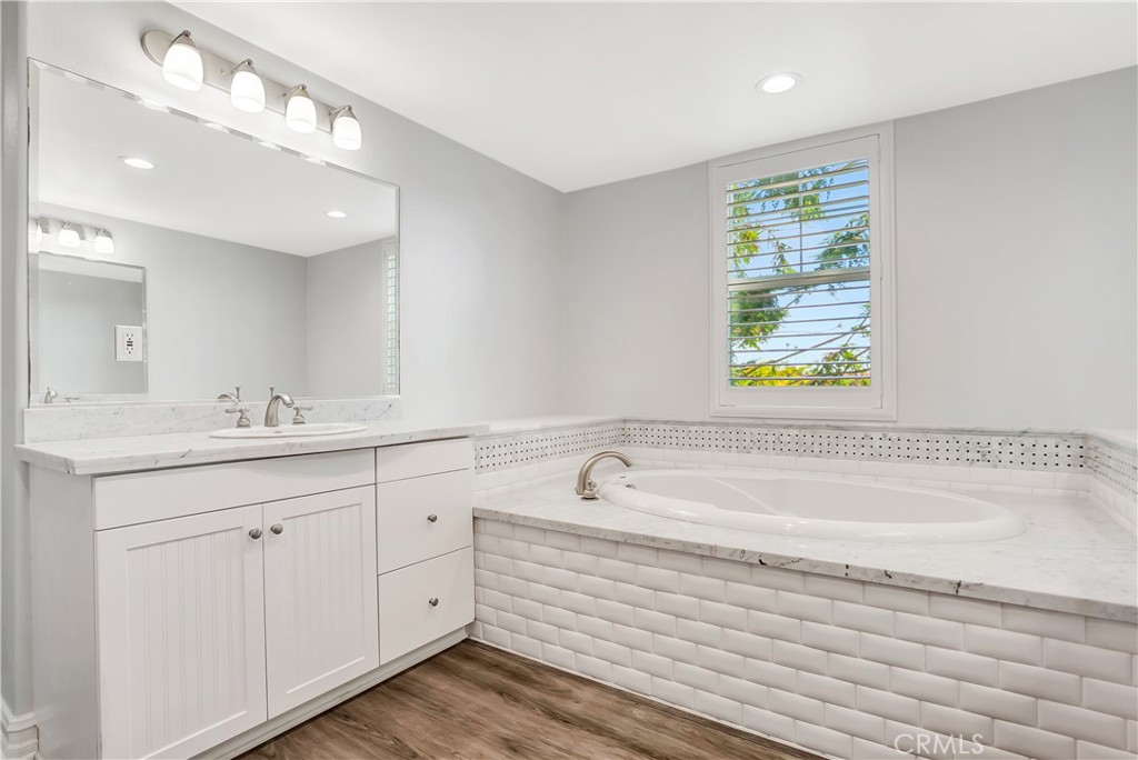 1431 Windshore Way Oxnard, CA 93035 - Photo 12 of 34