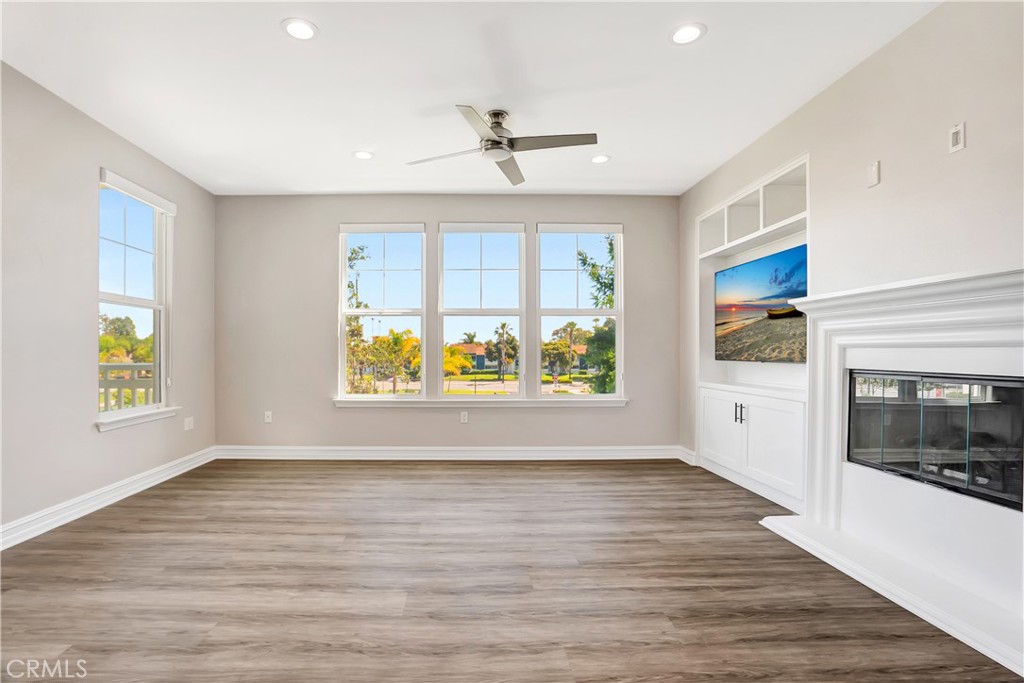 1431 Windshore Way Oxnard, CA 93035 - Photo 9 of 34