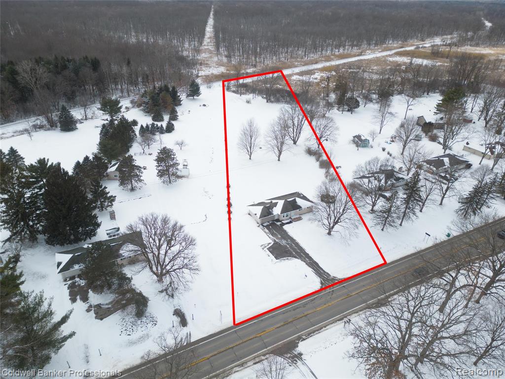 9555 Andersonville Road Clarkston, MI 48346 - Photo 29 of 37 Gallery Image 29