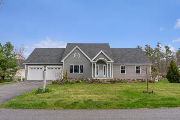 $939,000 | 3 Chestnut Lane, Kennebunk, ME 04043