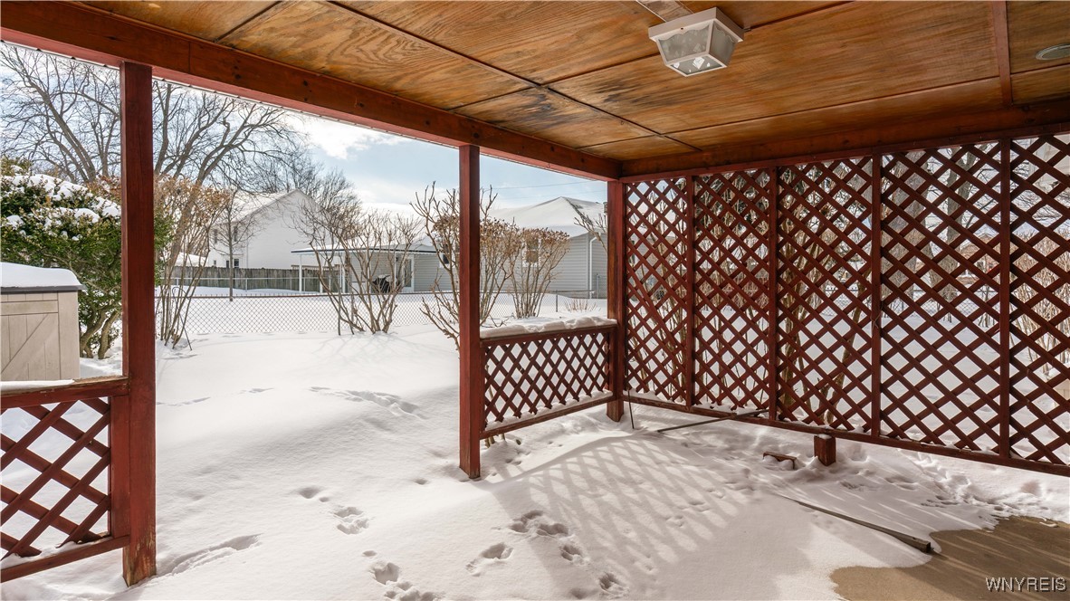 1205 Mineral Springs Road West Seneca, NY 14224 - Photo 20 of 27