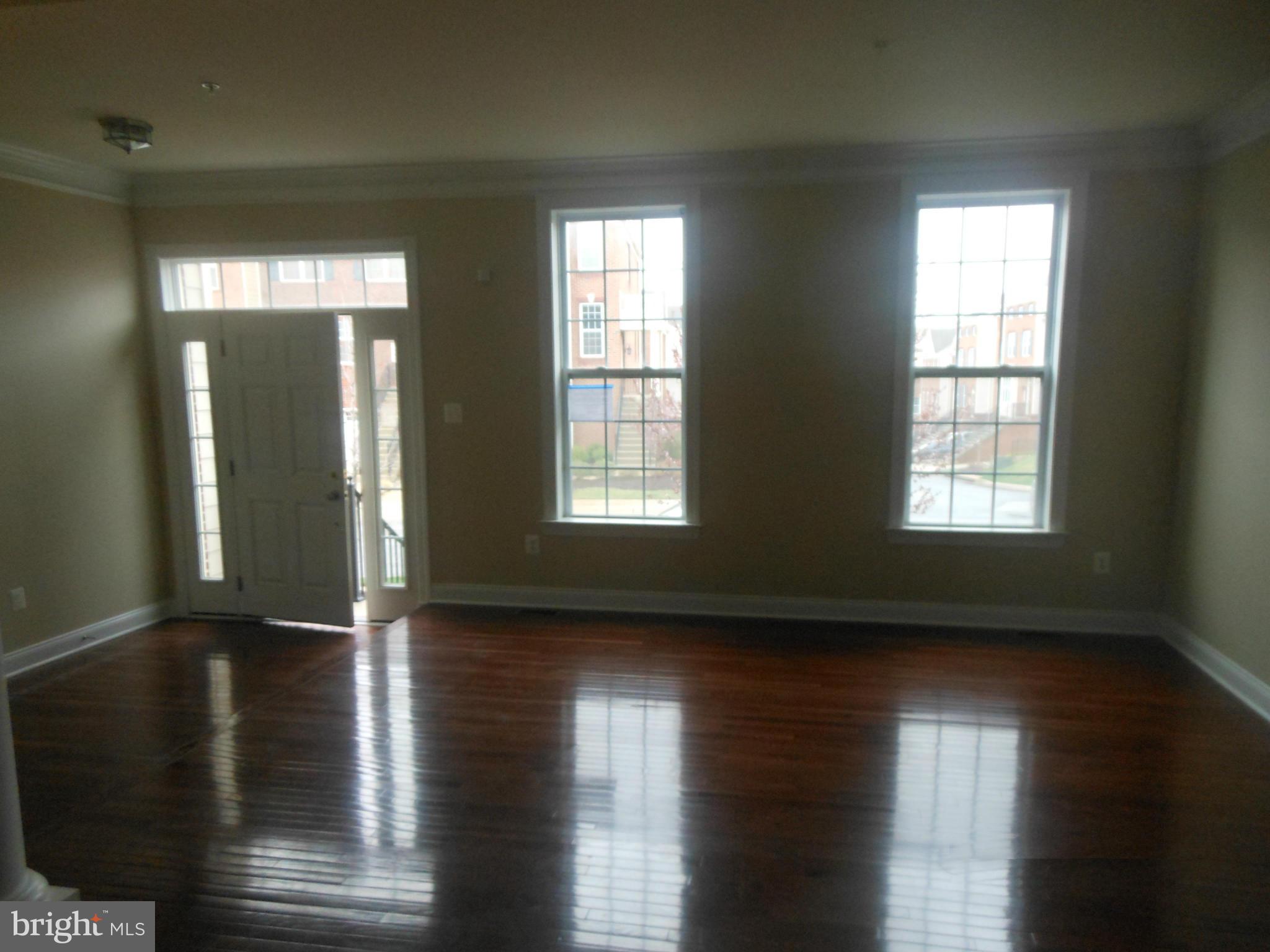 7631 Elmcrest Road Hanover, MD 21076 - Photo 3 of 15 Living Room-photo one