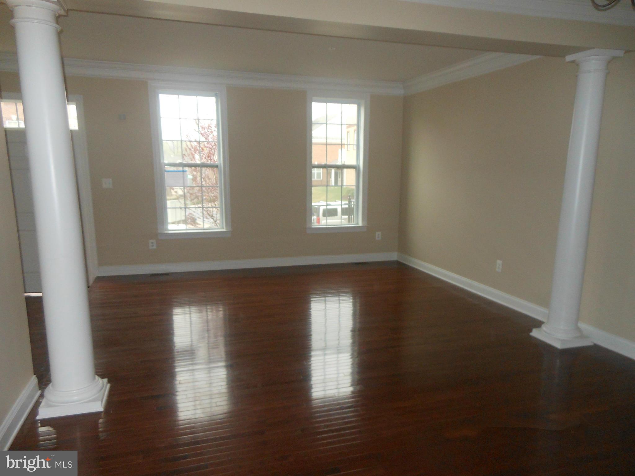 7631 Elmcrest Road Hanover, MD 21076 - Photo 4 of 15 Living Room-photo two