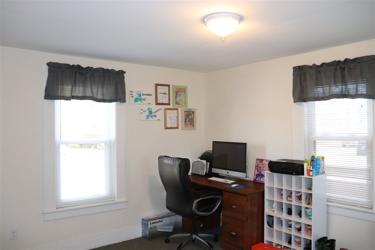 857 Portland Street Rochester, NH 03868 - Photo 23 of 31