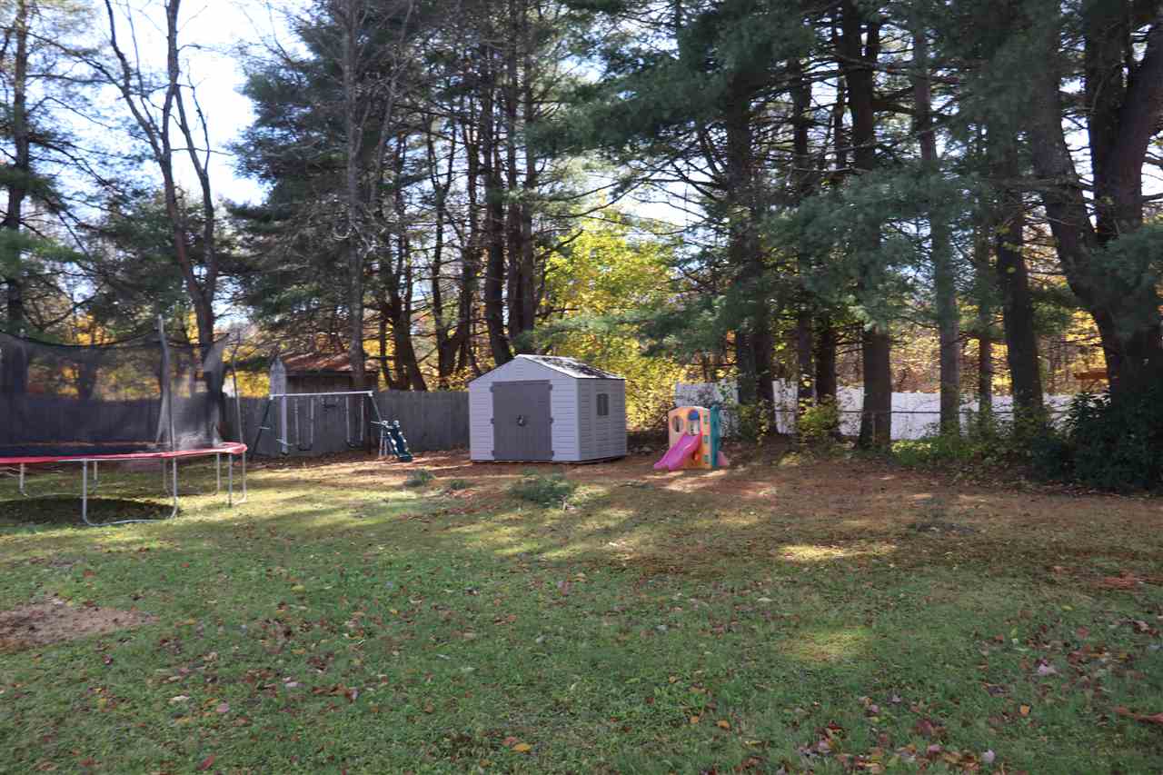 857 Portland Street Rochester, NH 03868 - Photo 4 of 31