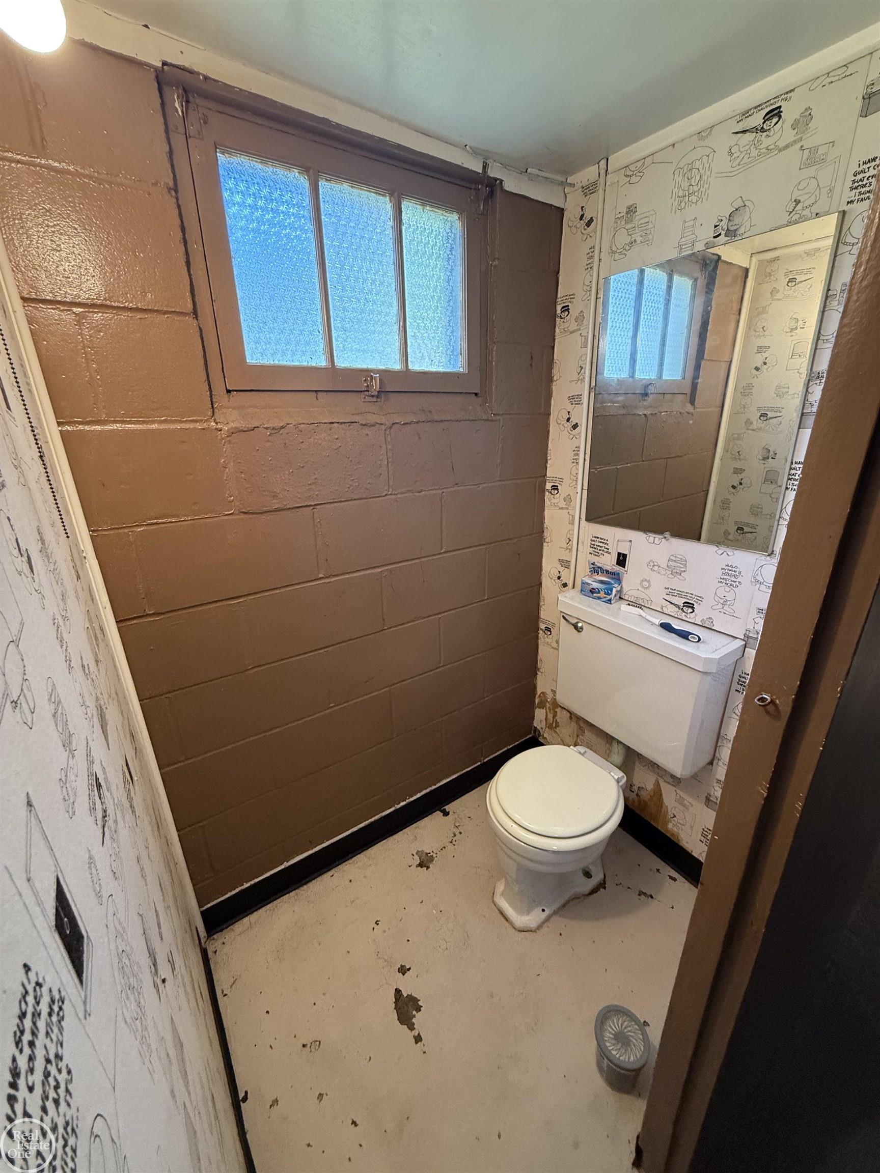 33 High Street Mount Clemens, MI 48043 - Photo 23 of 28