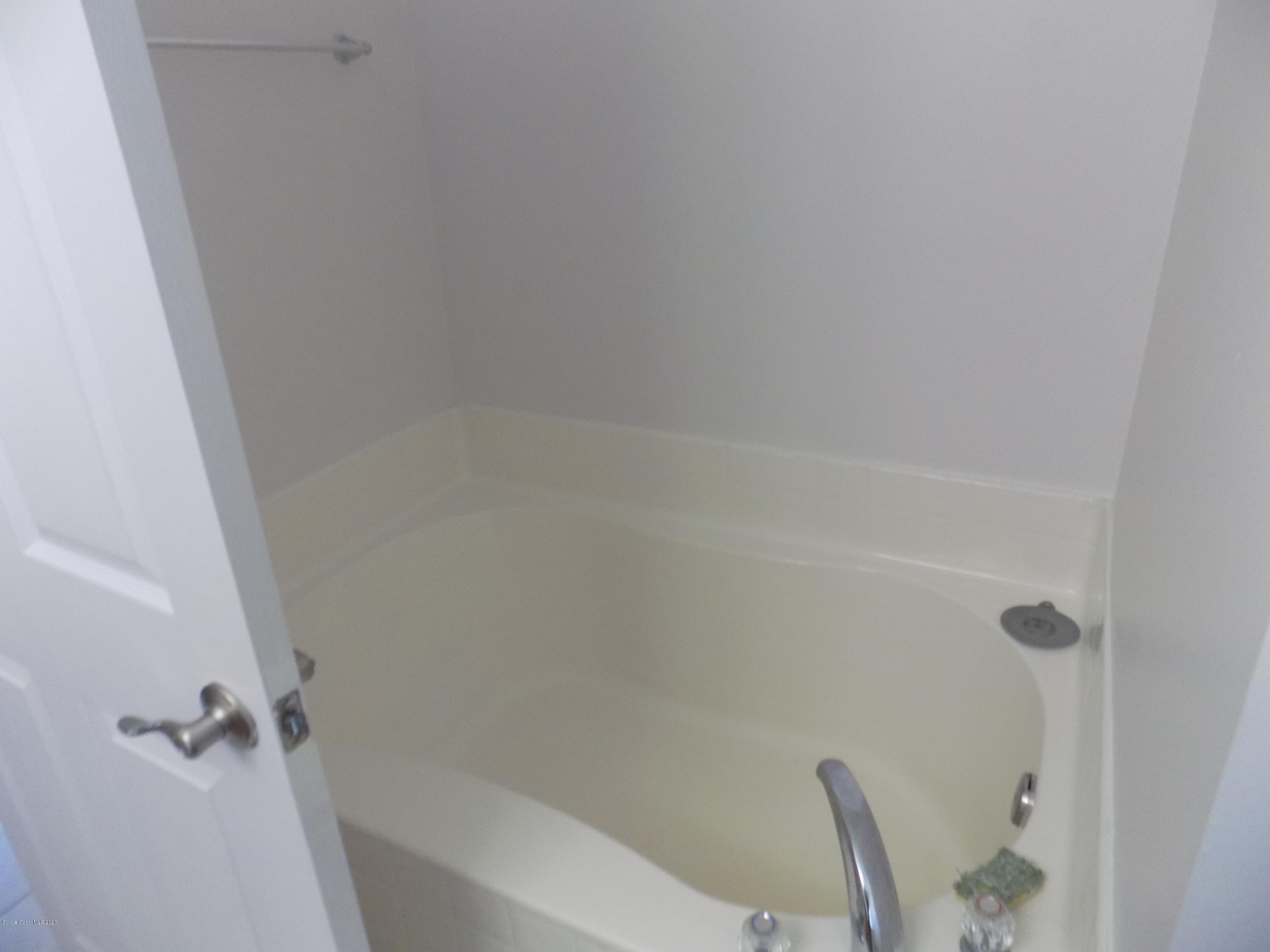 2134 Thames Road Southeast Palm Bay, FL 32909 - Photo 17 of 20 DSCN2583