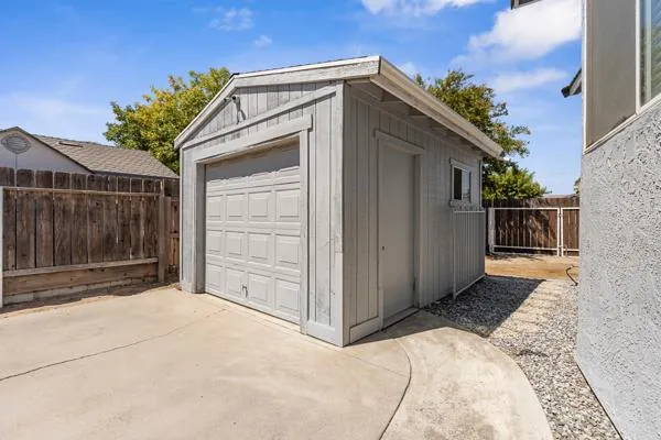 $570,000 | 3501 Soda Canyon Drive, Ceres, CA 95307