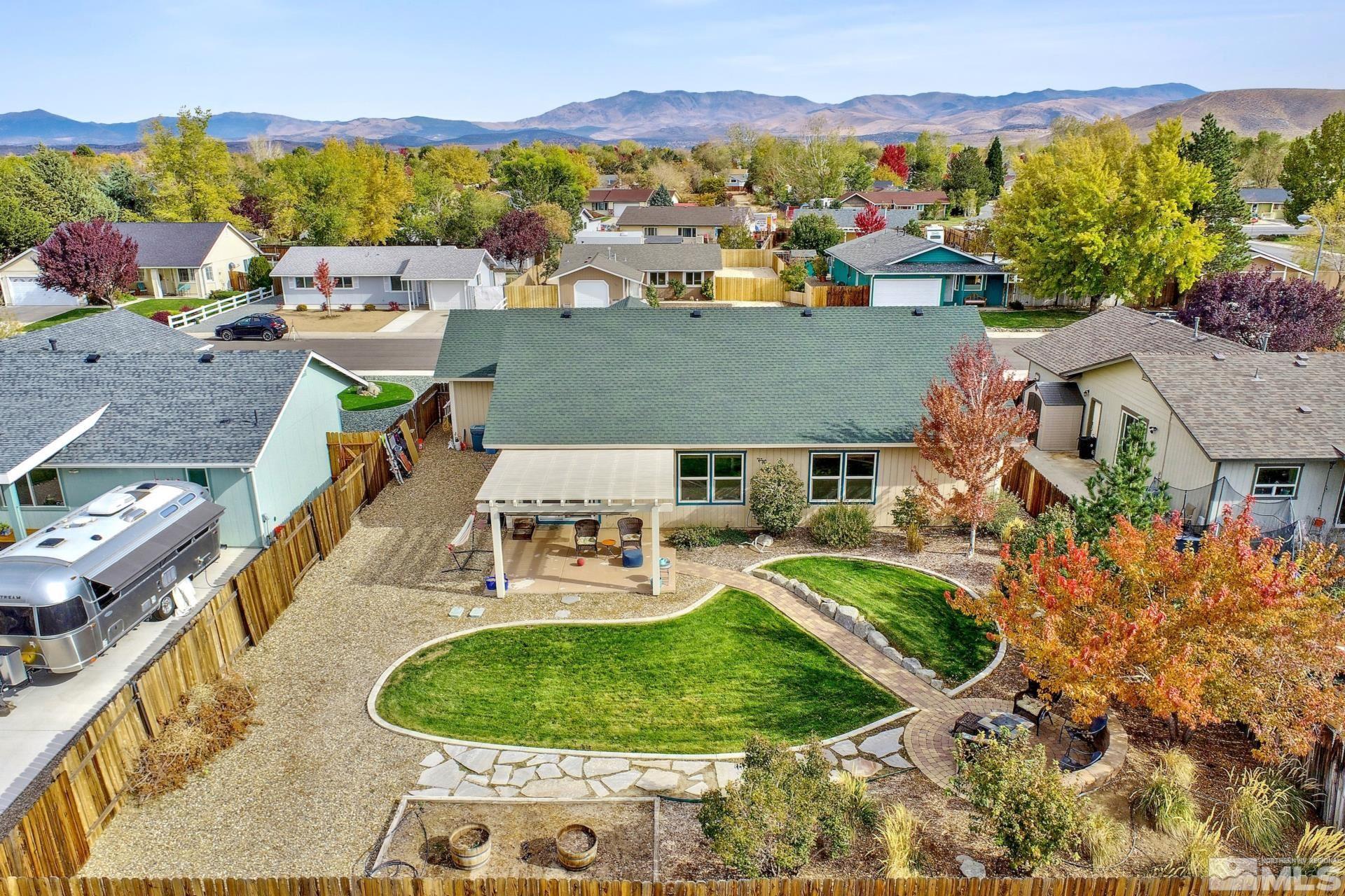 704 Addler Road Gardnerville, NV 89460 - Photo 4 of 25 Photo 4