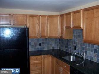 215 Worrell Drive Springfield, PA 19064 - Photo 5 of 6
