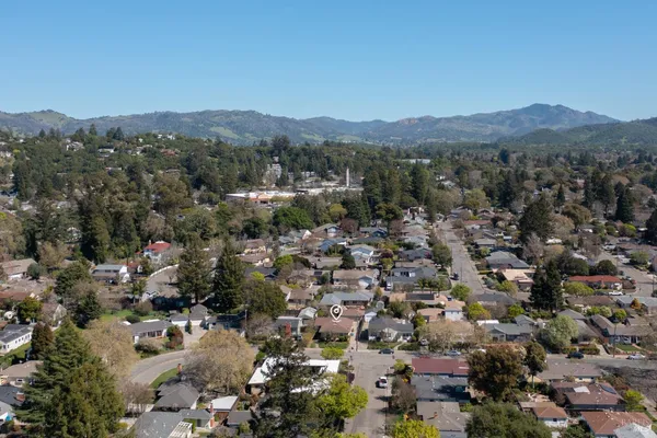 $795,000 | 136 Alderbrook Drive, Santa Rosa, CA 95405