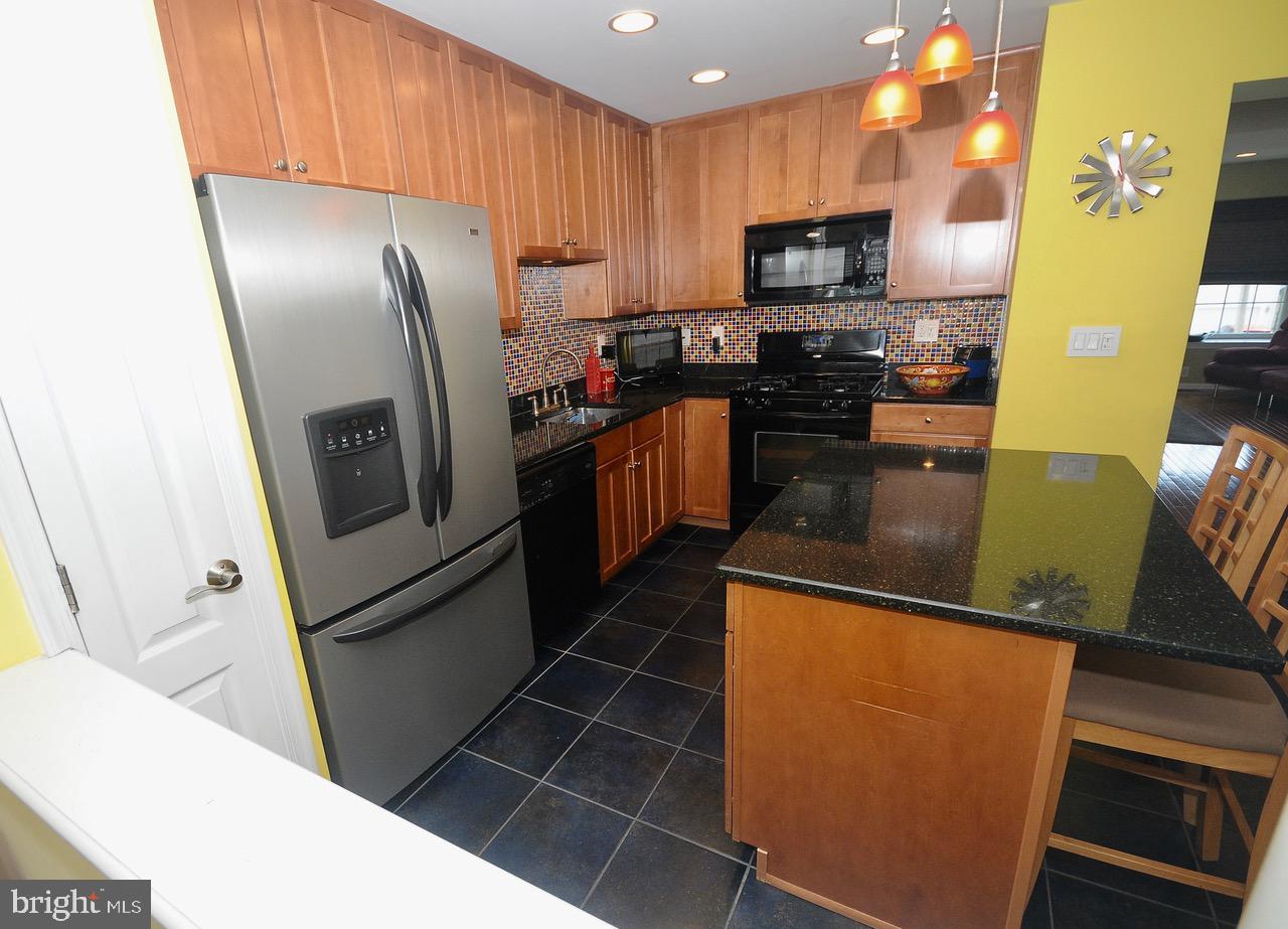 1009 Moore Road West Deptford, NJ 08086 - Photo 18 of 40 French Door Refrigerator
