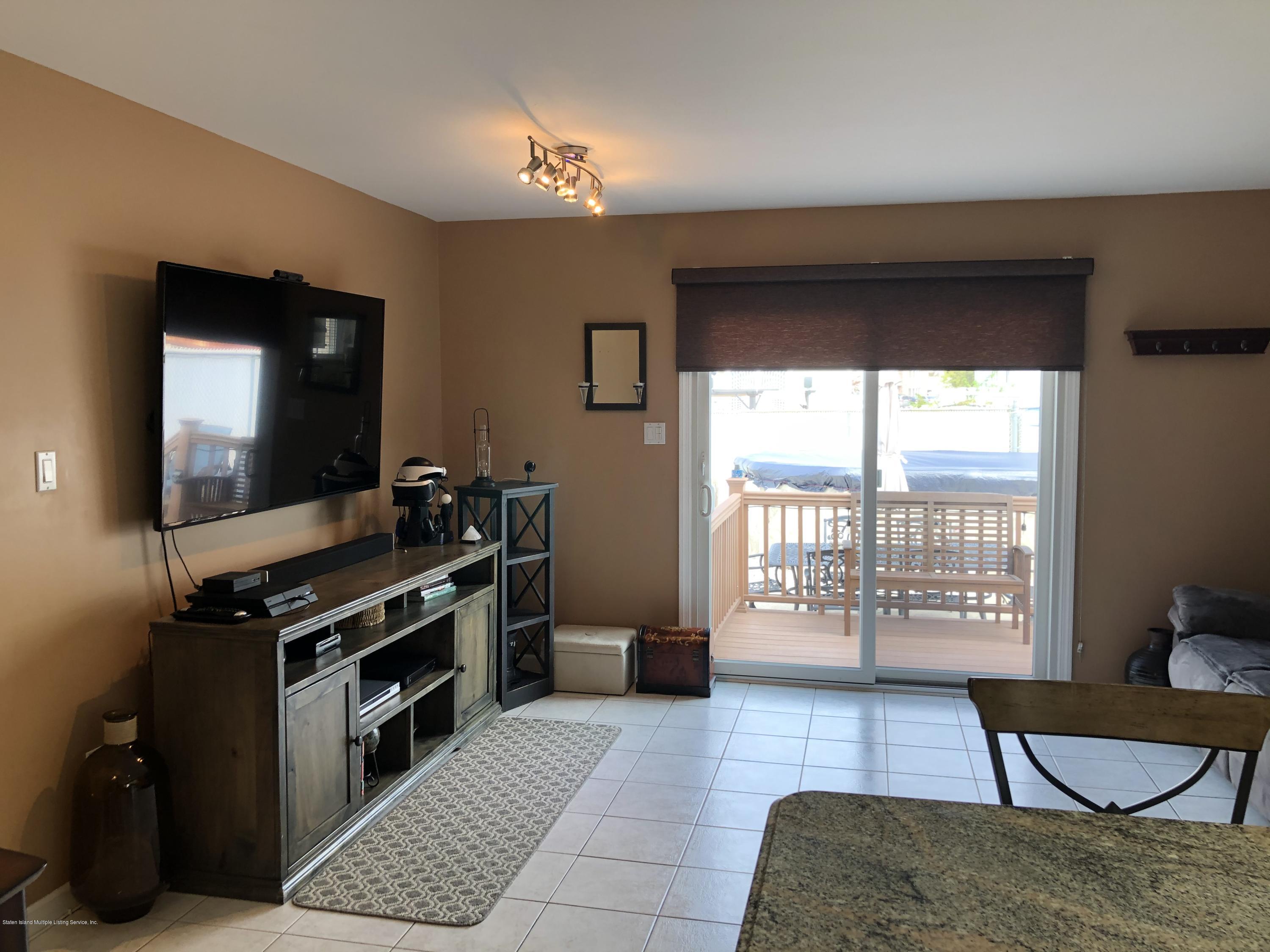 58 Stephen Loop Staten Island, NY 10314 - Photo 13 of 49 13