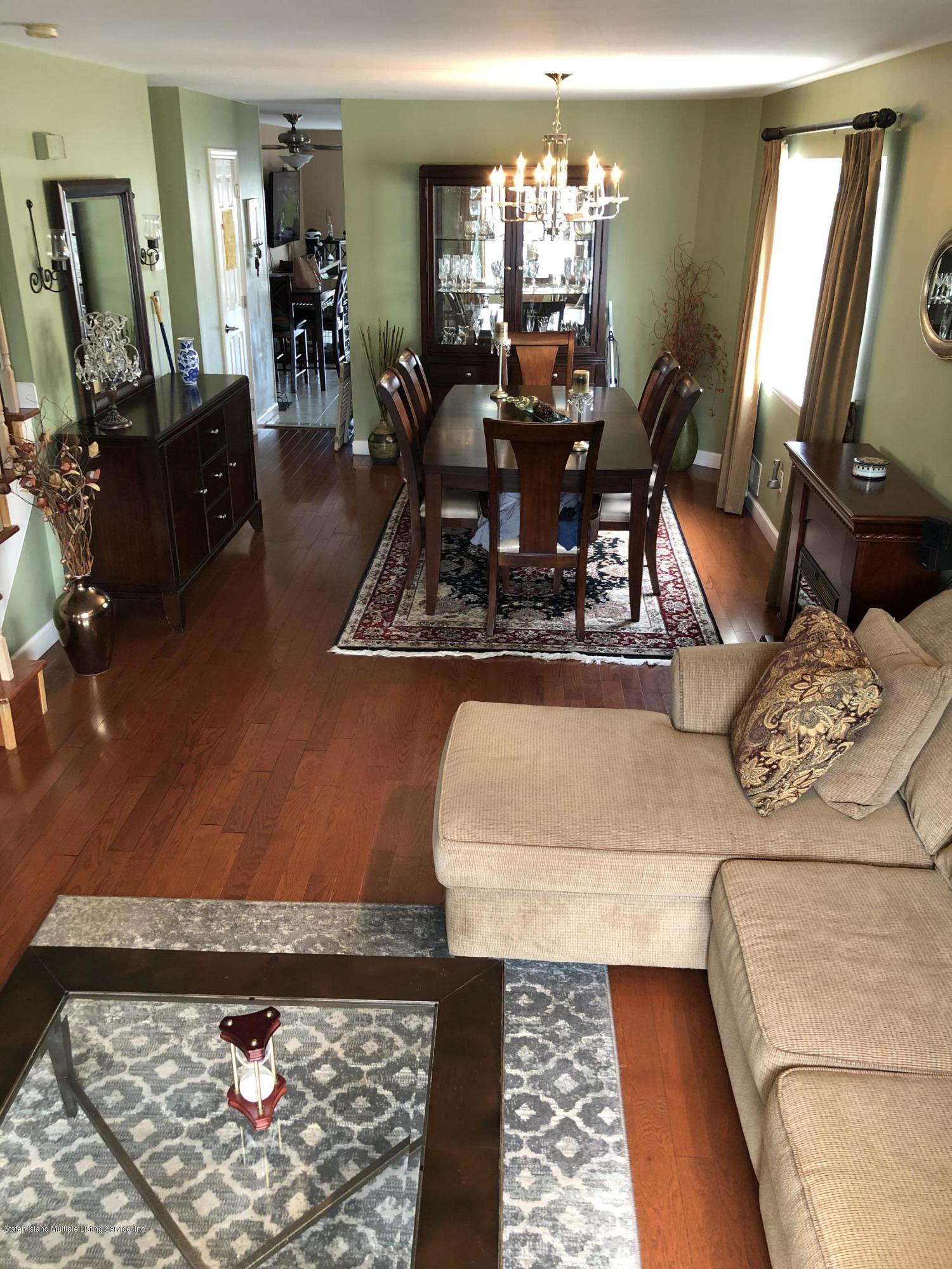 58 Stephen Loop Staten Island, NY 10314 - Photo 5 of 49 5