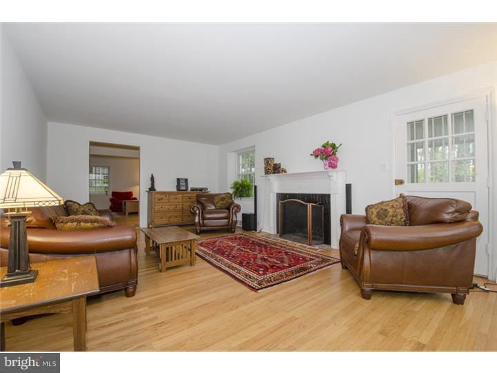 230 Hamilton Road Merion Station, PA 19066 - Photo 3 of 22