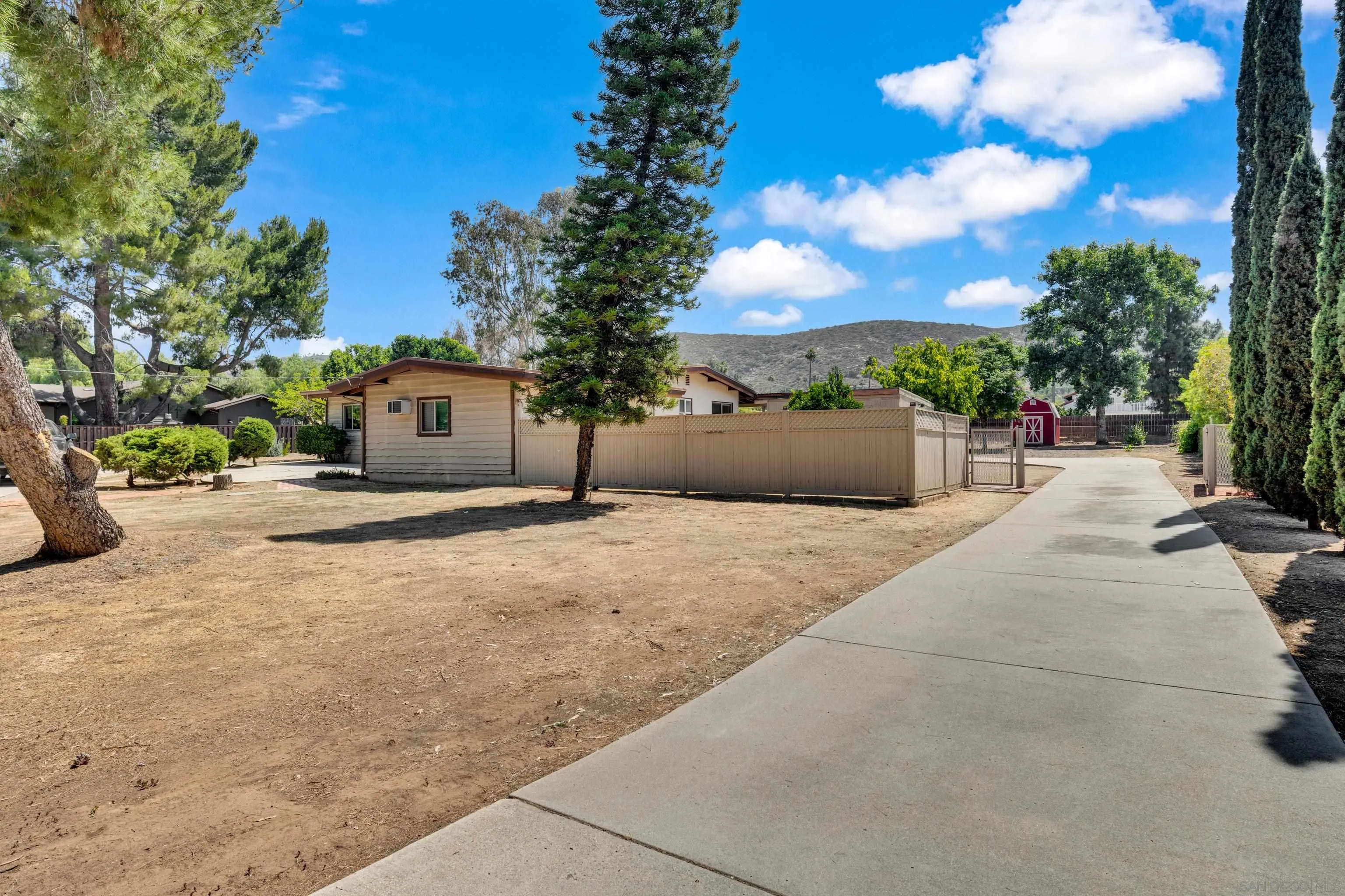 14643 Espola Road Poway, CA 92064 - Photo 2 of 36