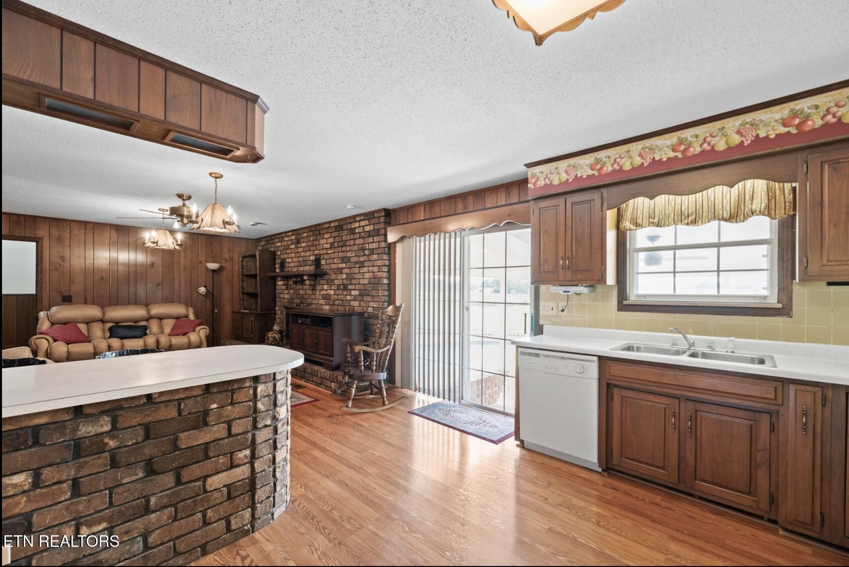 571 Calhoun Drive Greenback, TN 37742 - Photo 20 of 44 a large kitchen with a large window appliances and cabinets
