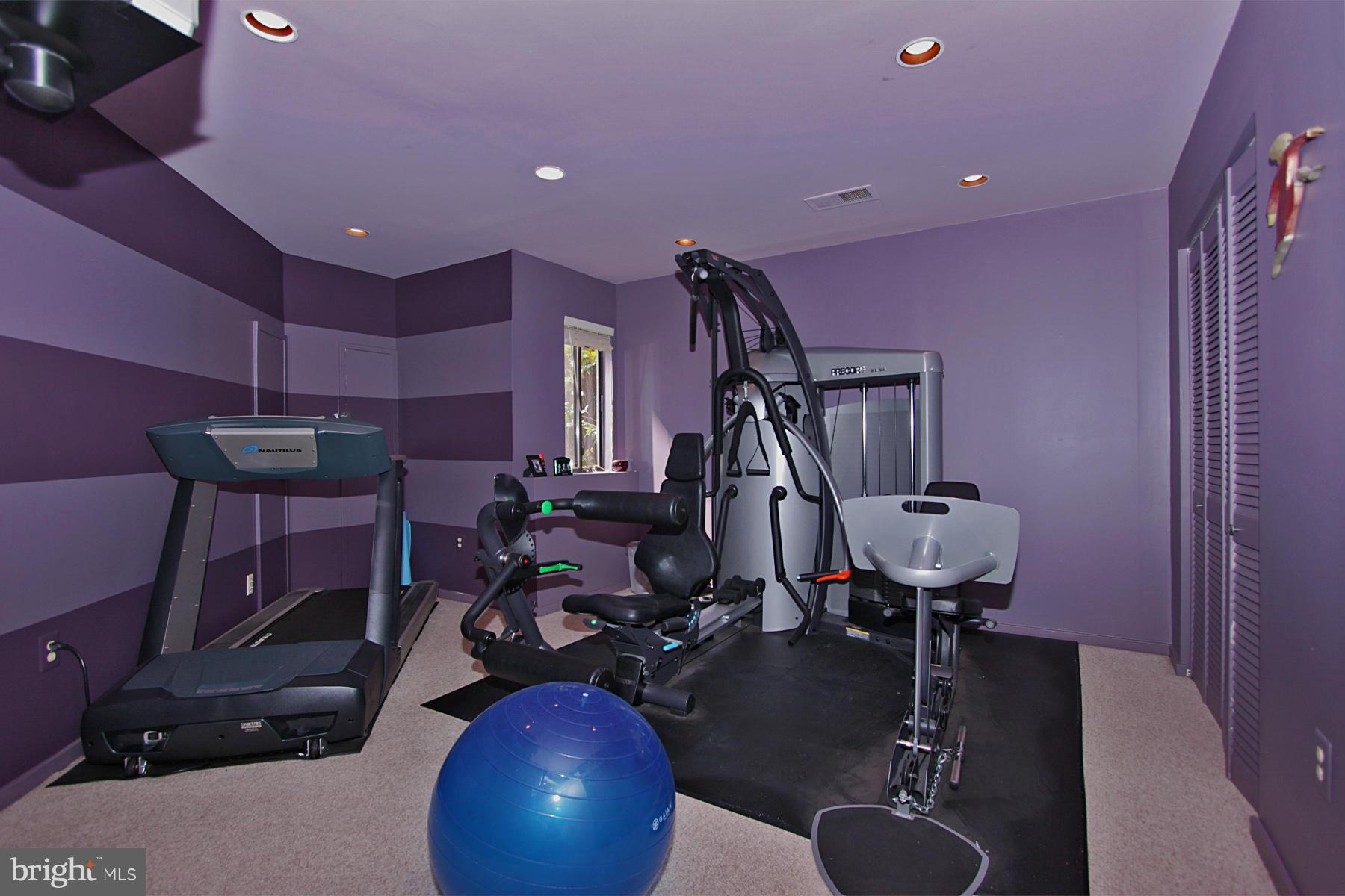 1606 North Village Road Reston, VA 20194 - Photo 23 of 28 Basement