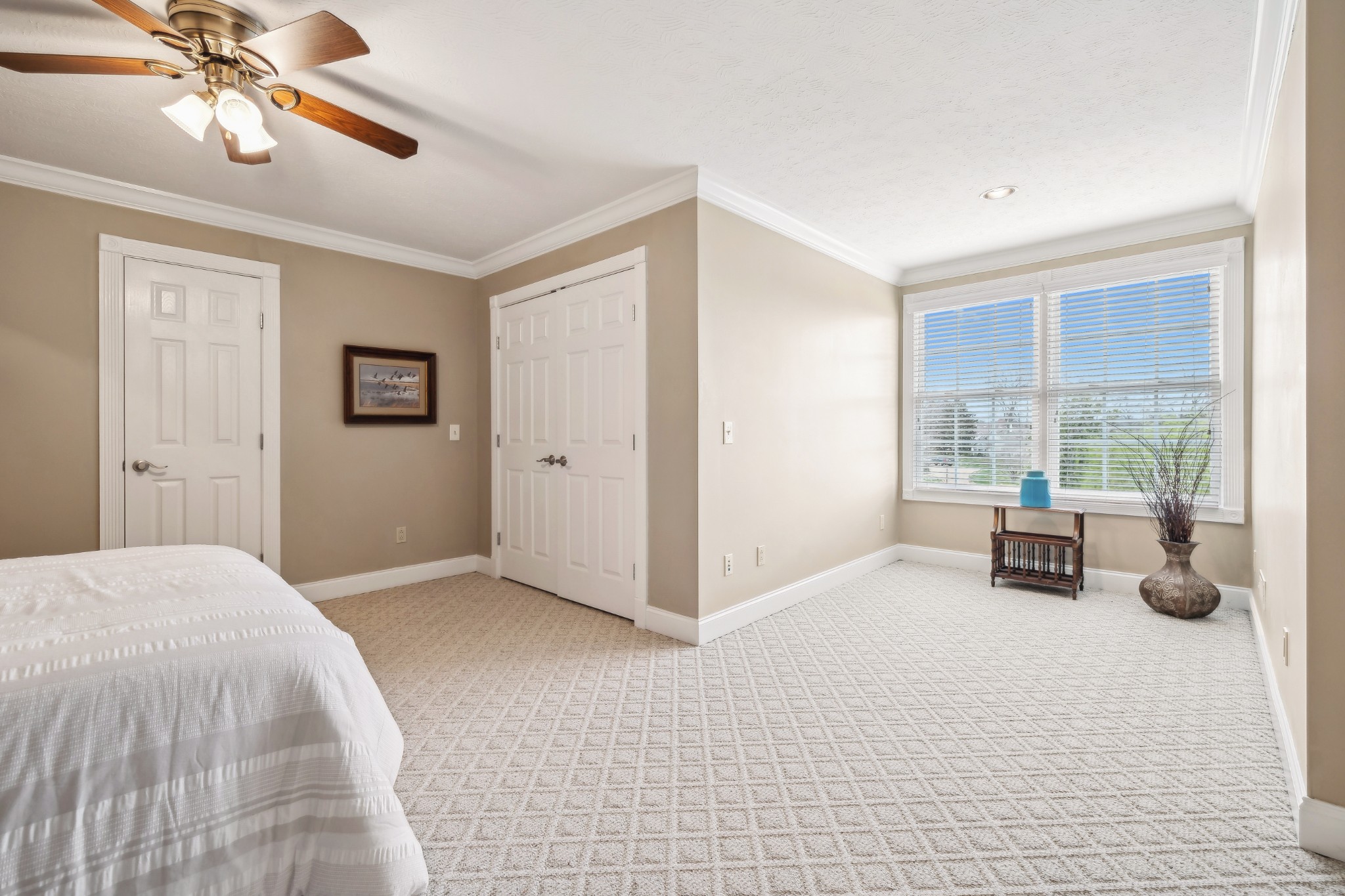 2108 Rodman Boulevard Gallatin, TN 37066 - Photo 30 of 45 a view of livingroom with furniture and windows